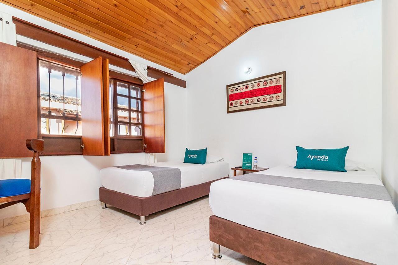 Ayenda Hotel Casona Santa Rosa Chía Kültér fotó